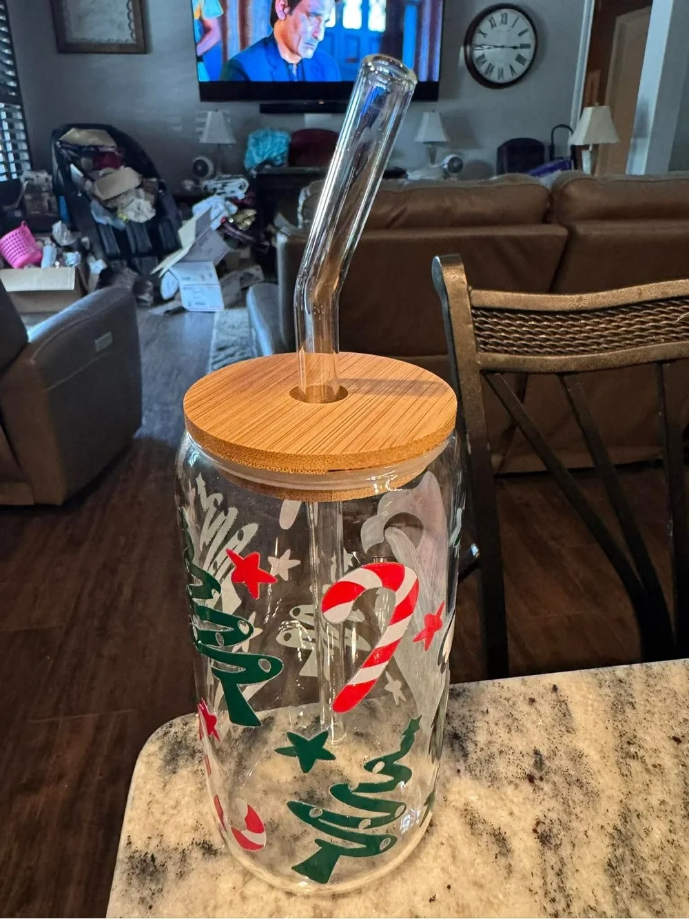 The Grinch Holiday Glass Drinkware Jar with Bamboo Lid - Red & Green
